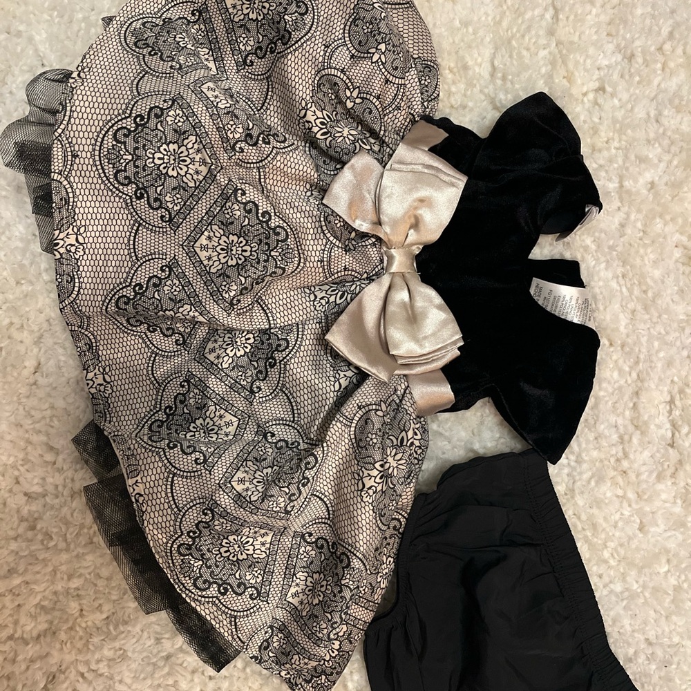 Fao baby girl dress 3M